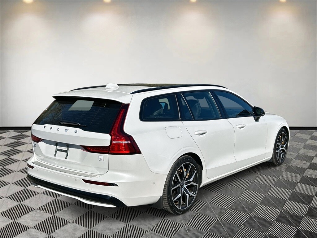 2024 Volvo V60 Recharge T8 Polestar photo 3