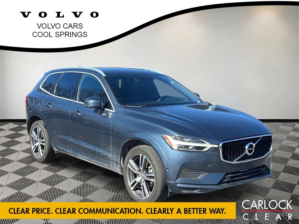 2019 Volvo XC60 Momentum's photo