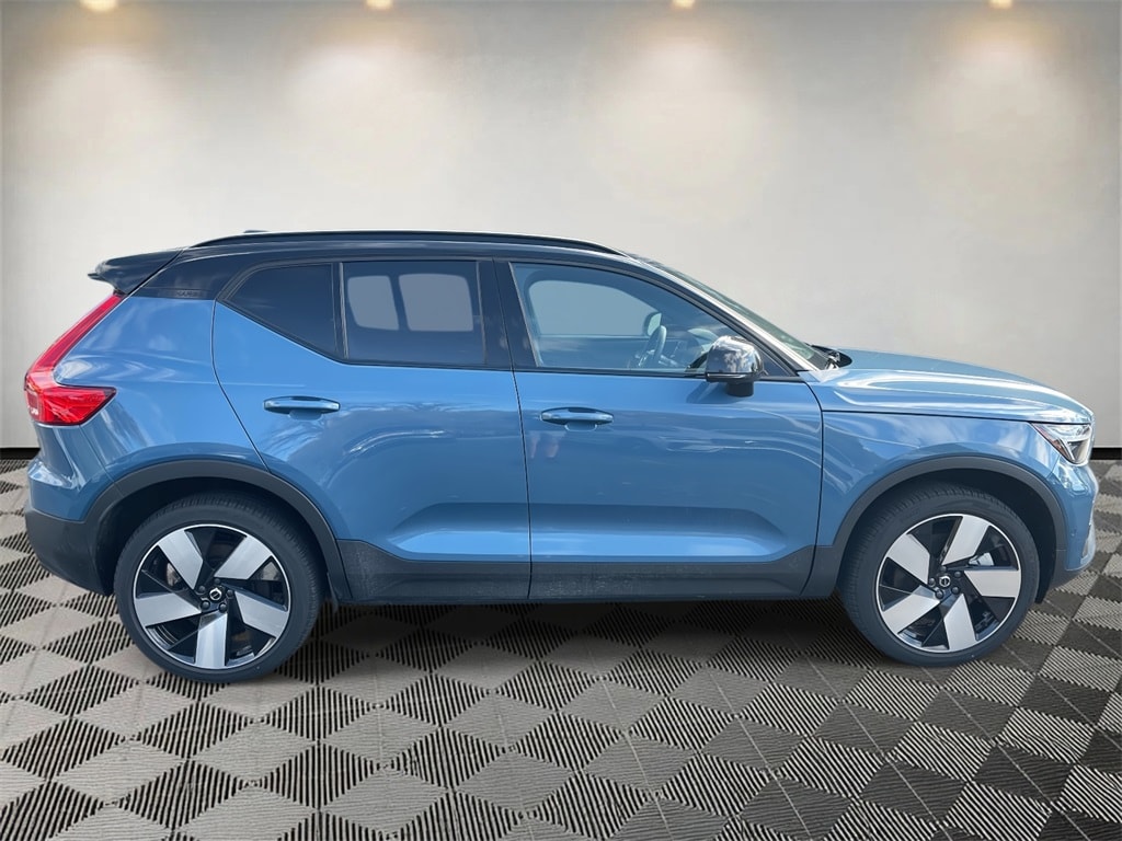 Used 2024 Volvo XC40 Plus with VIN YV4EH3HLXR2280720 for sale in Brentwood, TN