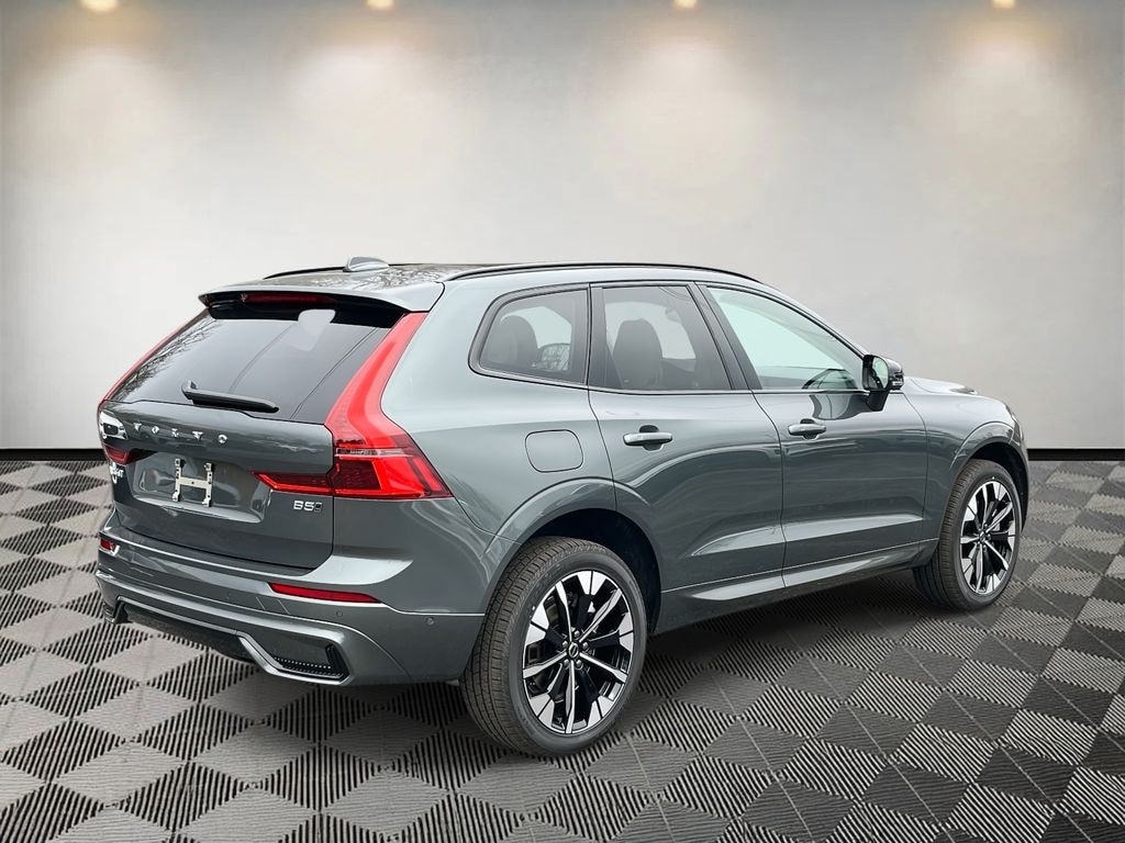 New 2026 Volvo XC60 B5 Ultra SUV