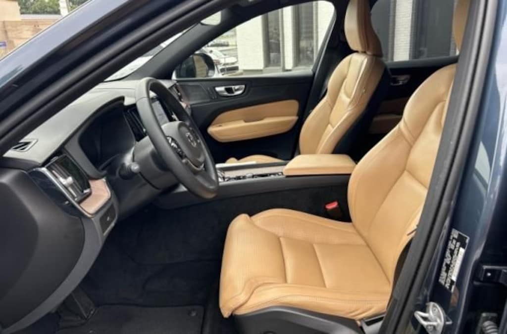 Used 2024 Volvo XC60 B5 Ultimate Dark SUV