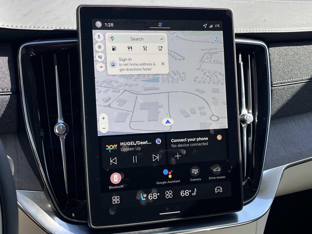 2026 Volvo XC90 Ultra - Photo 28