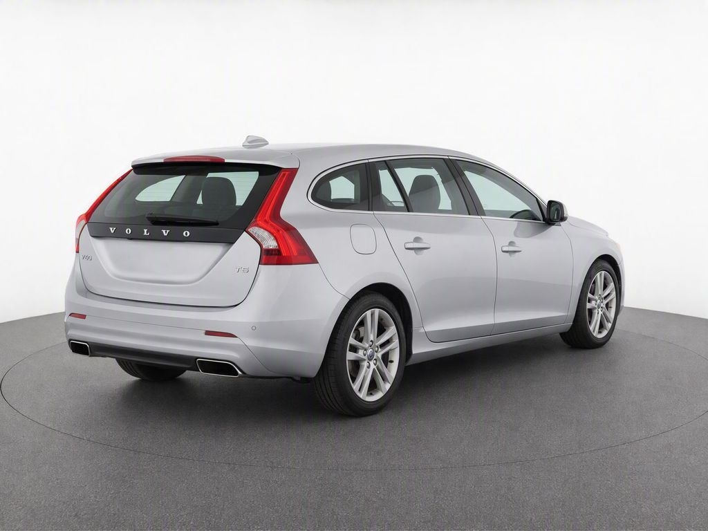 Used 2015 Volvo V60 T5 Drive-E Premier Wagon