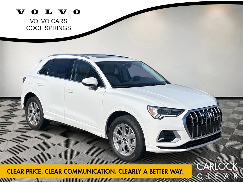 2023 Audi Q3 Premium Plus's photo