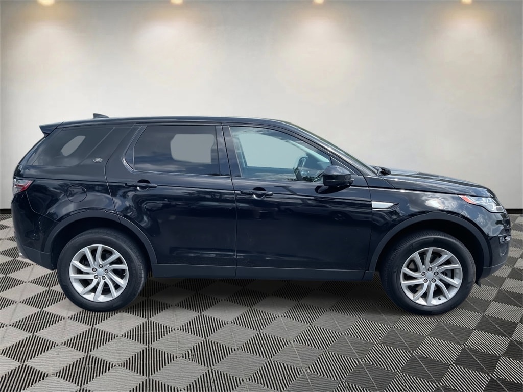 Used 2017 Land Rover Discovery Sport HSE with VIN SALCR2BGXHH701918 for sale in Brentwood, TN
