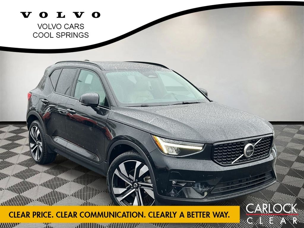 Certified 2023 Volvo XC40 B4 FWD Plus Dark SUV