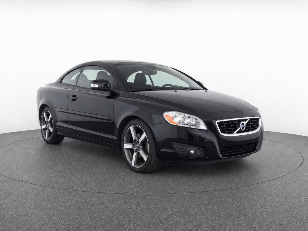 Used 2012 Volvo C70 T5 with VIN YV1672MC5CJ127308 for sale in Brentwood, TN