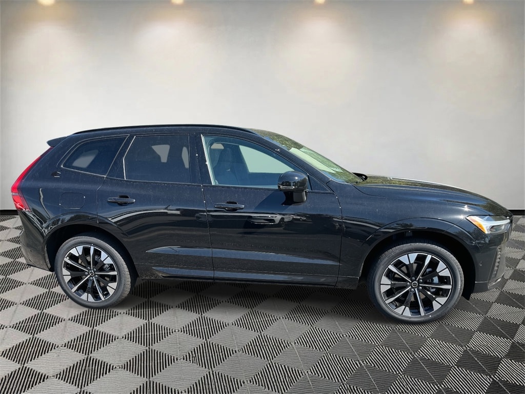 New 2026 Volvo XC60 B5 Plus SUV