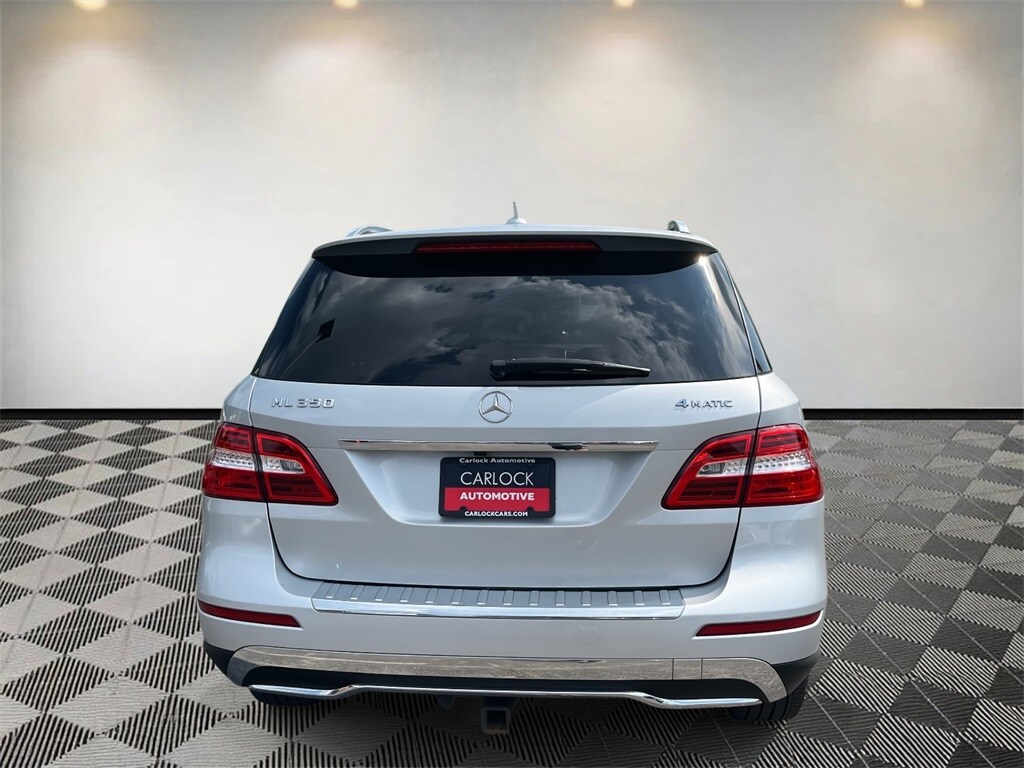 2015 Mercedes Benz ML 350 4MATIC photo 4