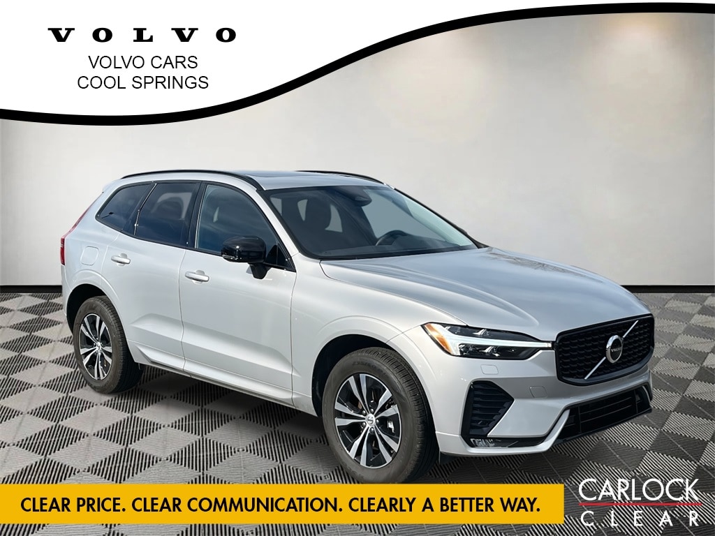 2025 Volvo XC60 Core's photo