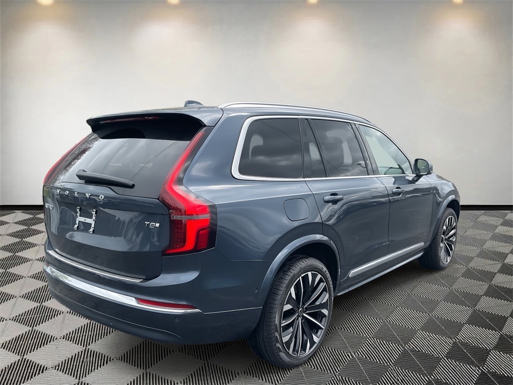 New 2025 Volvo XC90 plug-in hybrid T8 (2025.5) Plus 7-Seater SUV