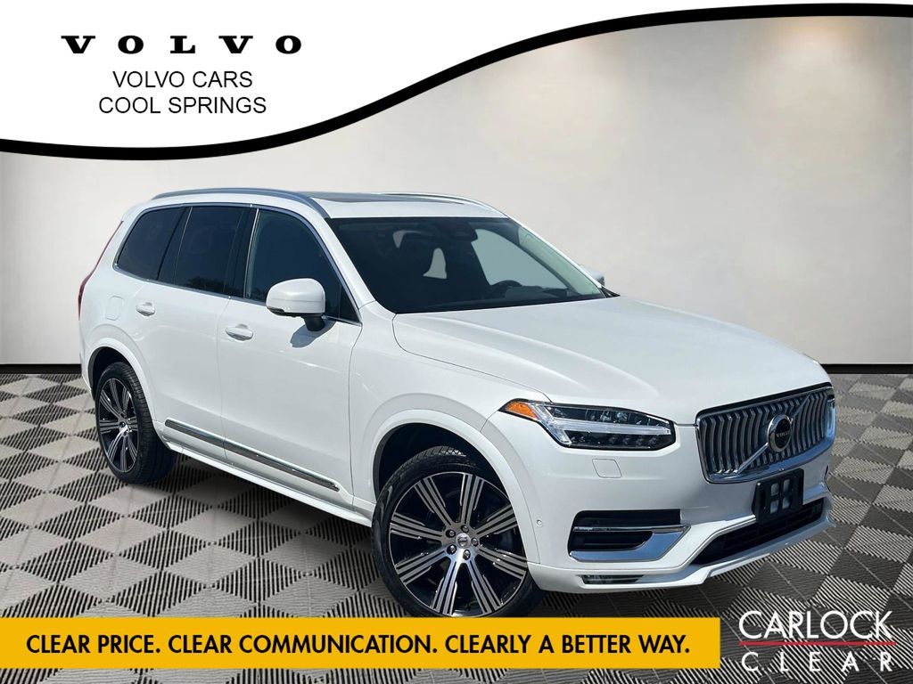 2023 Volvo XC90 SUV 