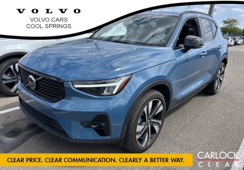 Used 2024 Volvo XC40 B5 Plus Dark SUV