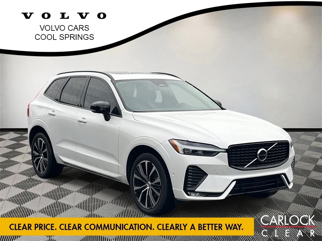 2023 Volvo XC60 Plus's photo