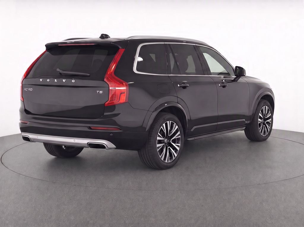 Used 2020 Volvo XC90 T5 Momentum 7 Passenger SUV