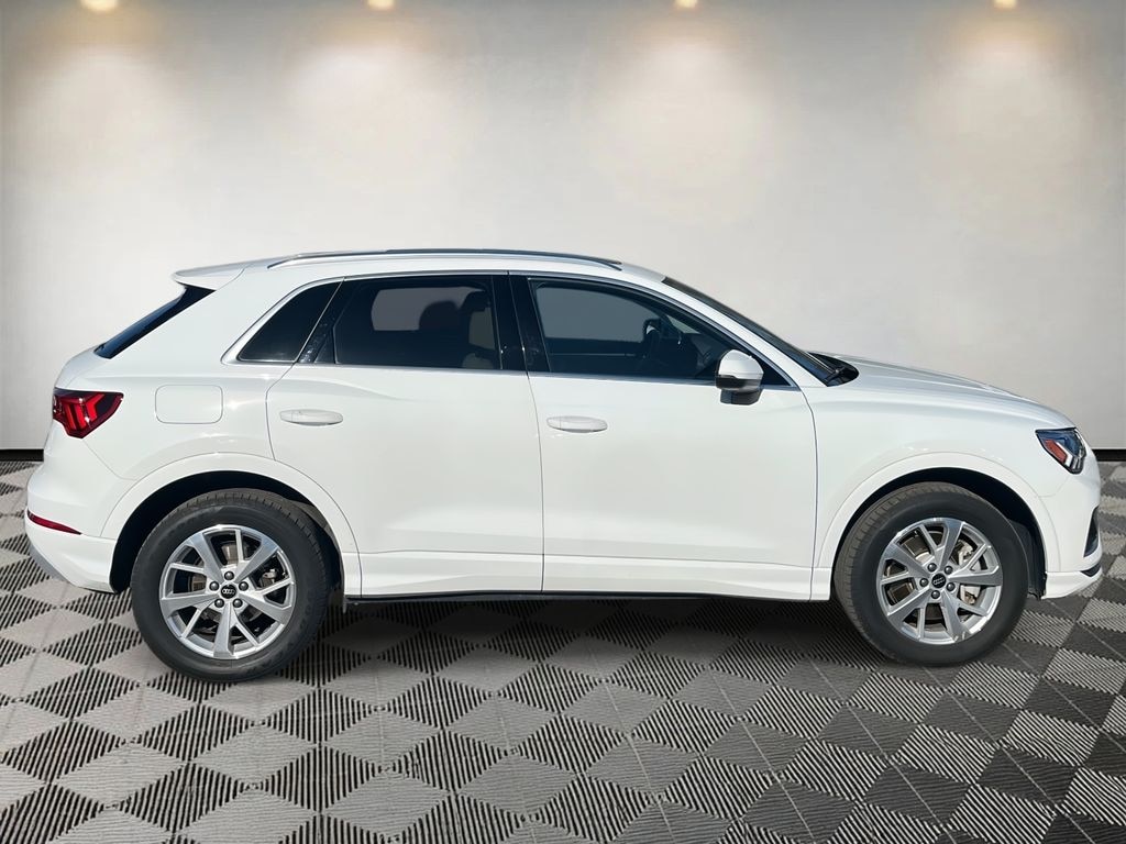 Used 2023 Audi Q3 40 Premium SUV