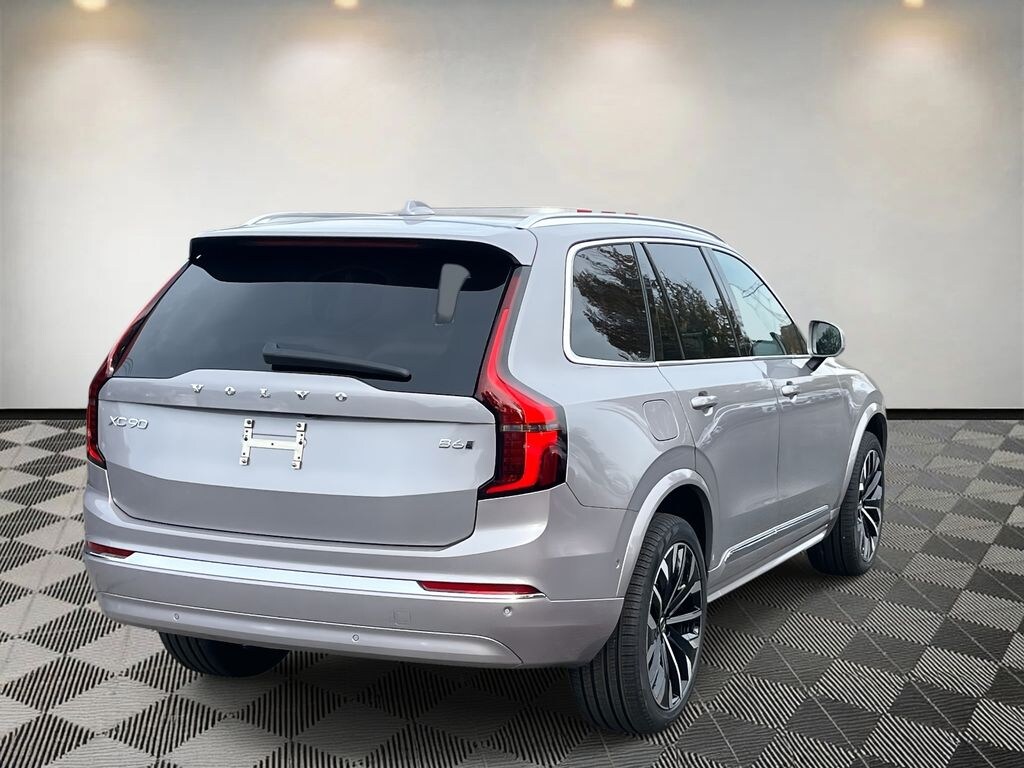 New 2026 Volvo XC90 B6 Plus 7-Seater SUV