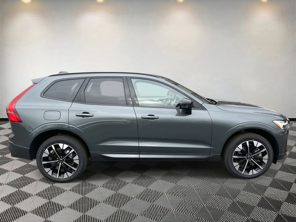 New 2026 Volvo XC60 B5 Ultra SUV