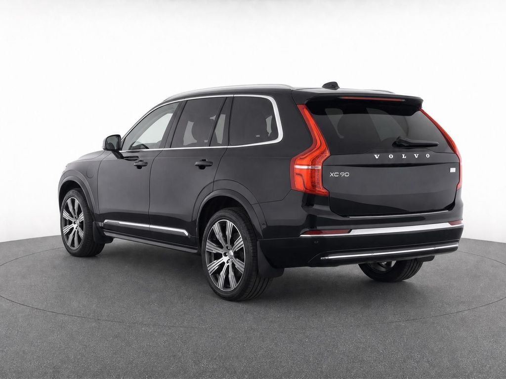 Certified 2024 Volvo XC90 plug-in hybrid T8 Ultimate Bright 7-Seater SUV