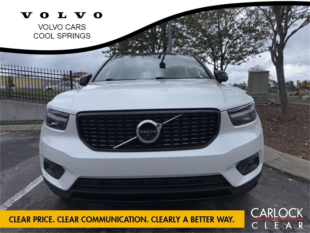 Certified 2022 Volvo XC40 T5 AWD R-Design SUV