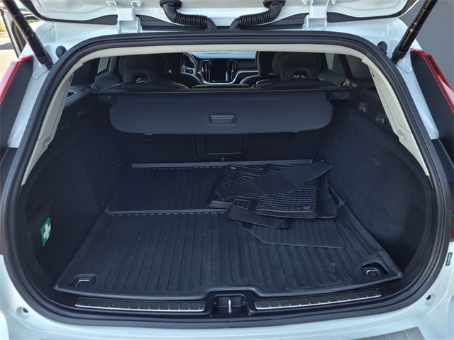 2024 Volvo V60 Cross Country Plus - Photo 25