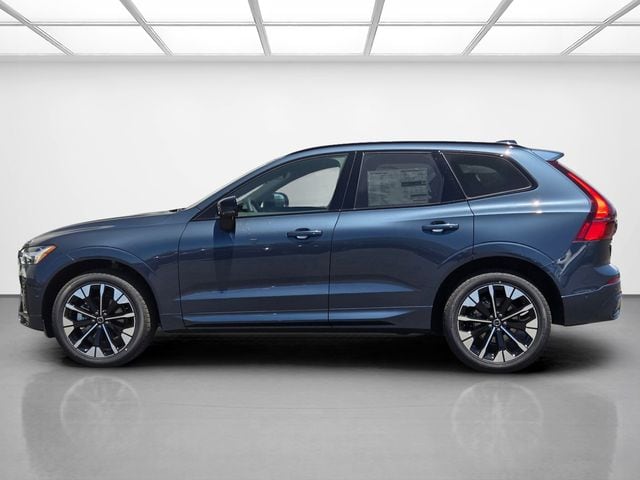 2026 Volvo XC60 Plus - Photo 7