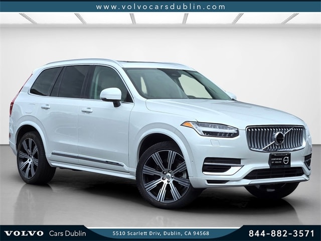 2024 Volvo XC90 Plus's photo