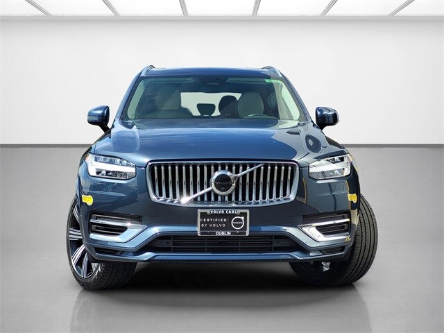 2023 Volvo XC90 Recharge T8 Plus photo 2