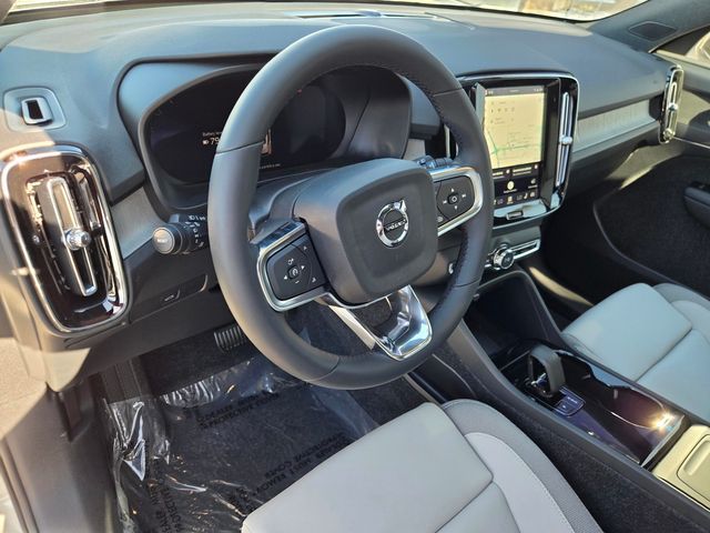 2026 Volvo EX40 Plus - Photo 19