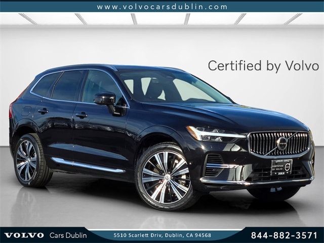 2023 Volvo XC60 Plus's photo