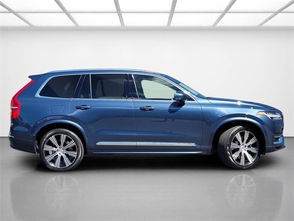 Certified 2024 Volvo XC90 Recharge Plug-In Hybrid T8 Plus Bright Theme 7 Passenger SUV