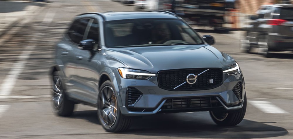 volvo-car-and-driver.jpg