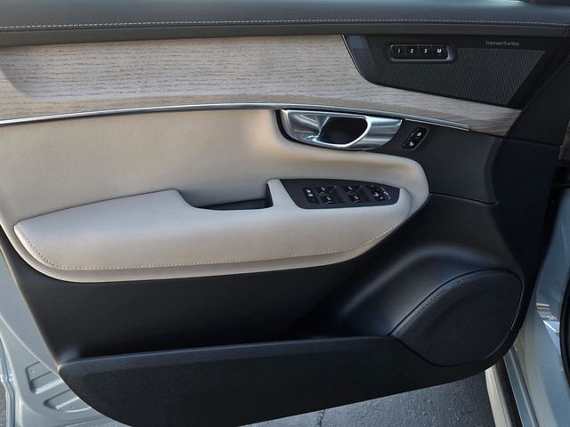 2026 Volvo XC90 Plus - Photo 10