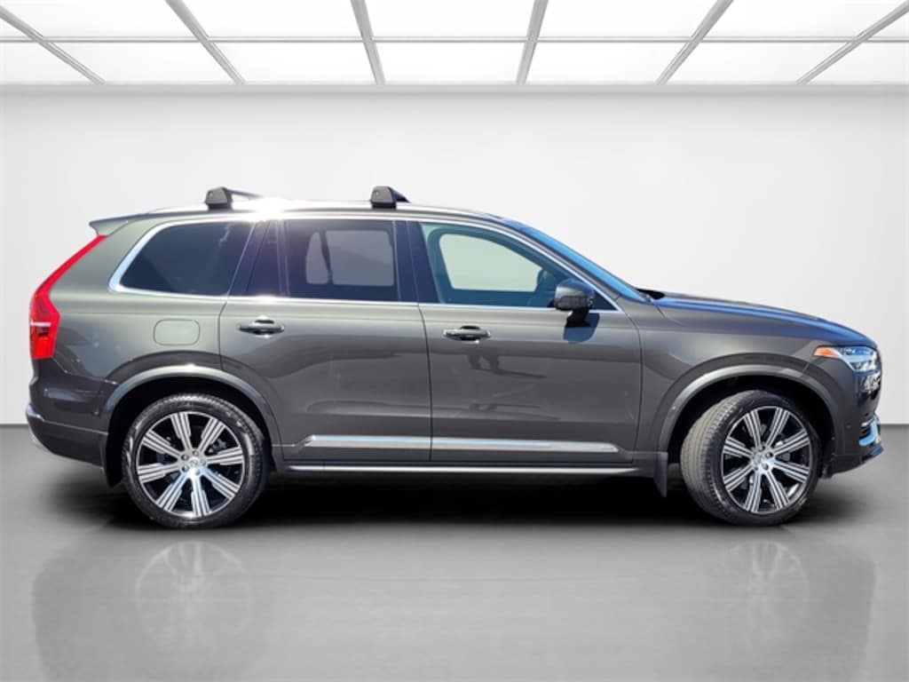 Certified 2022 Volvo XC90 Recharge Plug-In Hybrid T8 Inscription 7 Passenger SUV