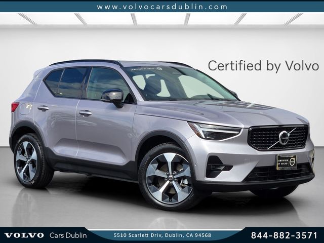 2026 Volvo XC40