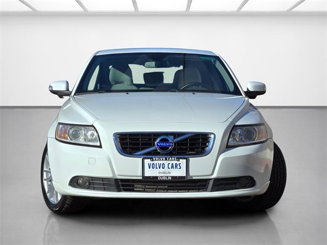Used 2011 Volvo S40 T5 with VIN YV1672MS9B2537710 for sale in Dublin, CA