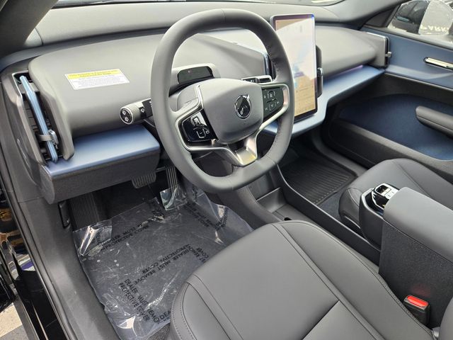 2026 Volvo EX30 Ultra - Photo 17