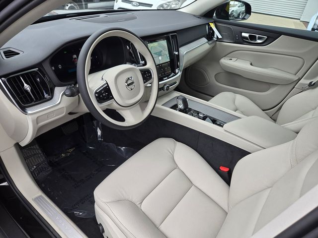 2026 Volvo V60 Cross Country Plus - Photo 9