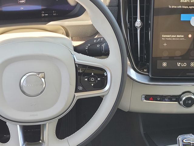2026 Volvo XC90 Ultra - Photo 14