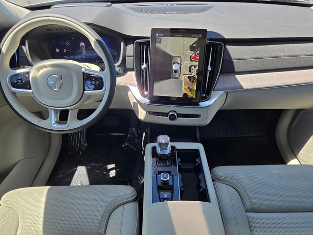 2026 Volvo XC90 Ultra - Photo 12