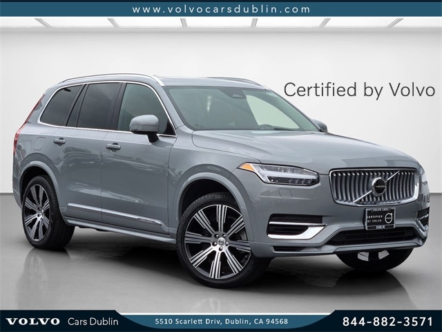 2024 Volvo XC90 Core's photo
