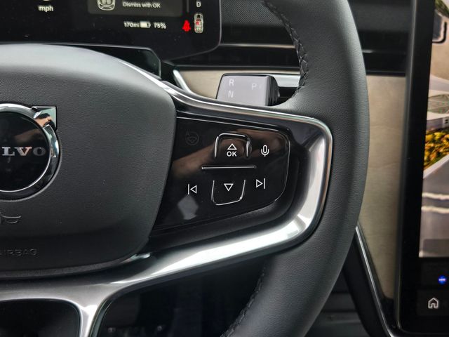 2025 Volvo EX90 Ultra - Photo 21