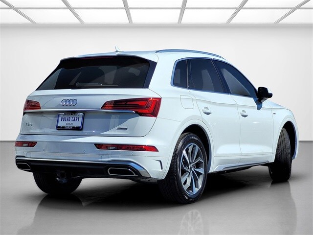 2022 Audi Q5 45 S line Premium Plus photo 4