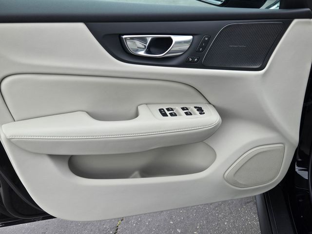 2026 Volvo V60 Cross Country Plus - Photo 10