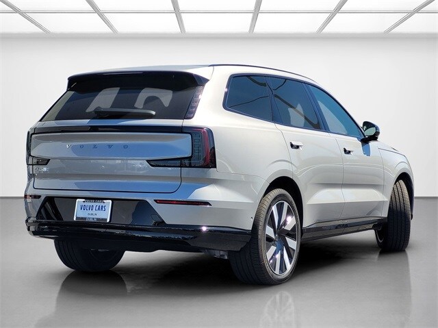 2025 Volvo EX90 Twin Motor Performance Plus photo 4