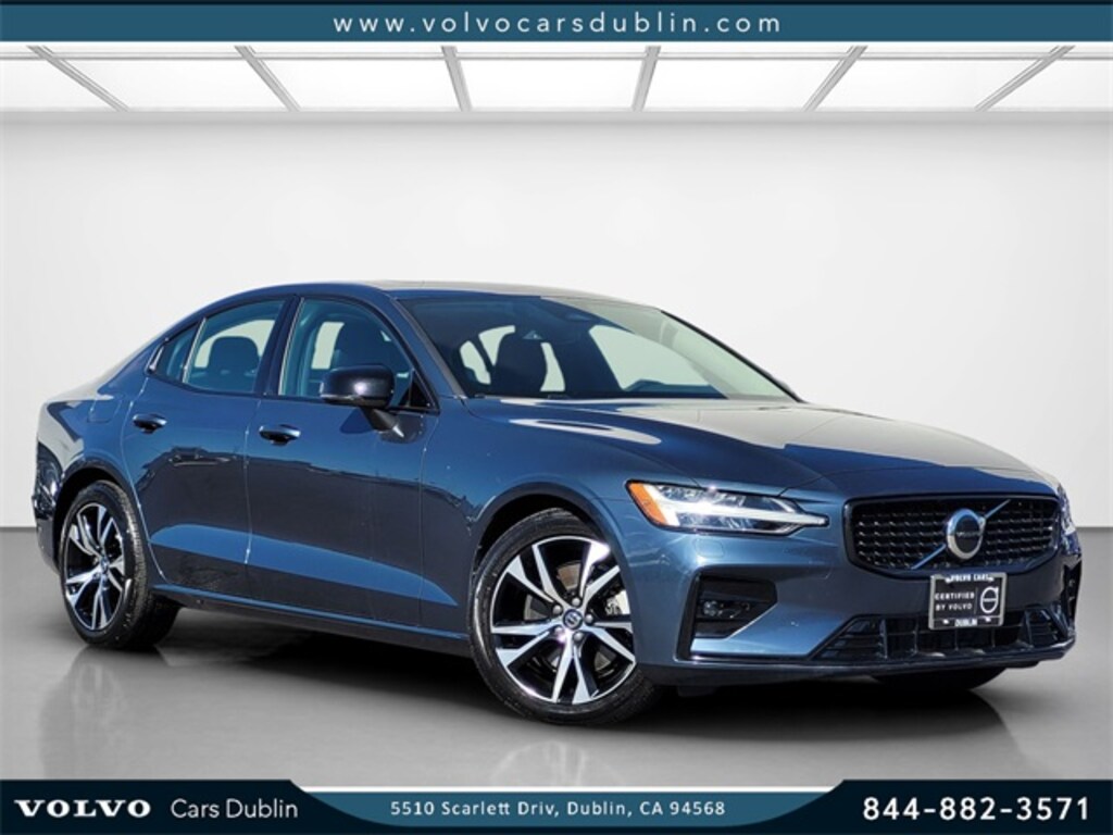 Certified 2025 Volvo S60 B5 Core Sedan