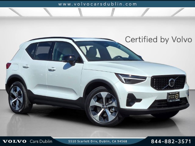 2026 Volvo XC40 Plus