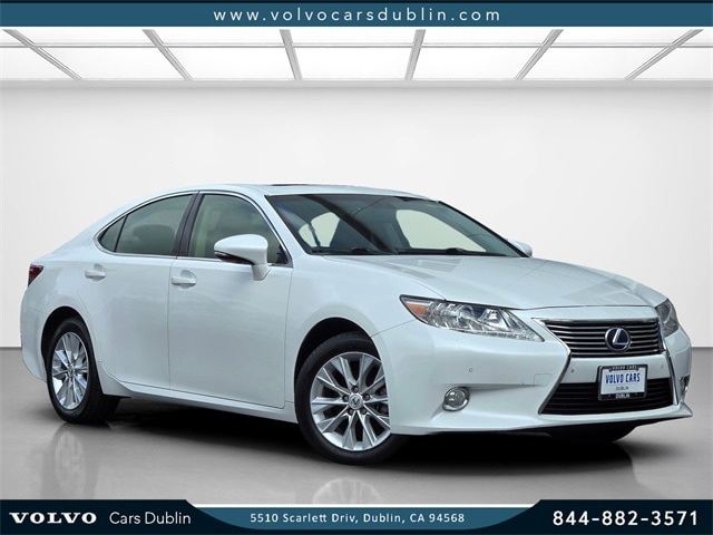 2015 Lexus ES 300h