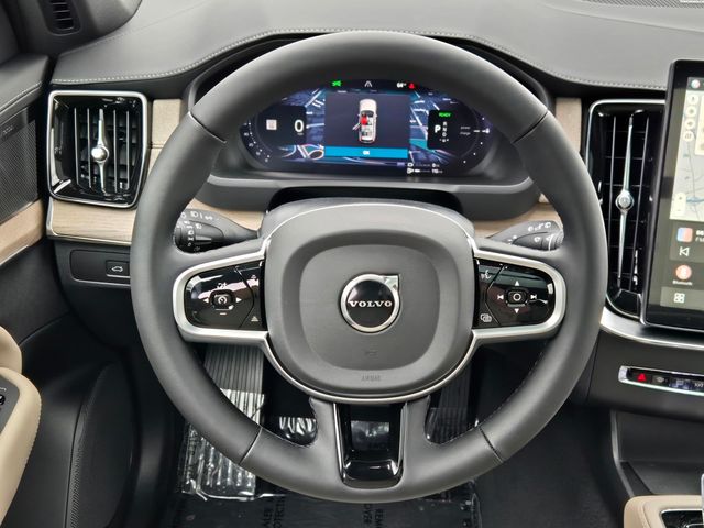2026 Volvo XC90 Plus - Photo 14