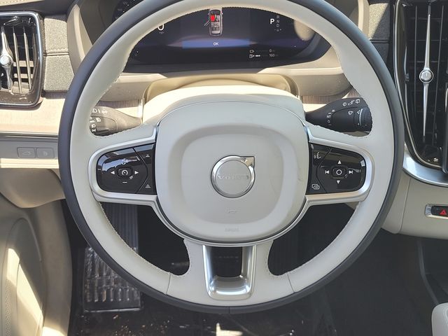 2026 Volvo XC90 Ultra - Photo 12